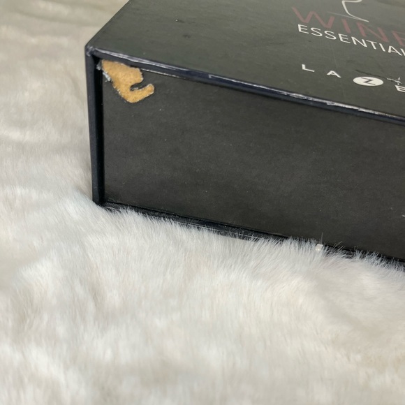 LA Z BOY Wine Essentials - Picture 2 of 10